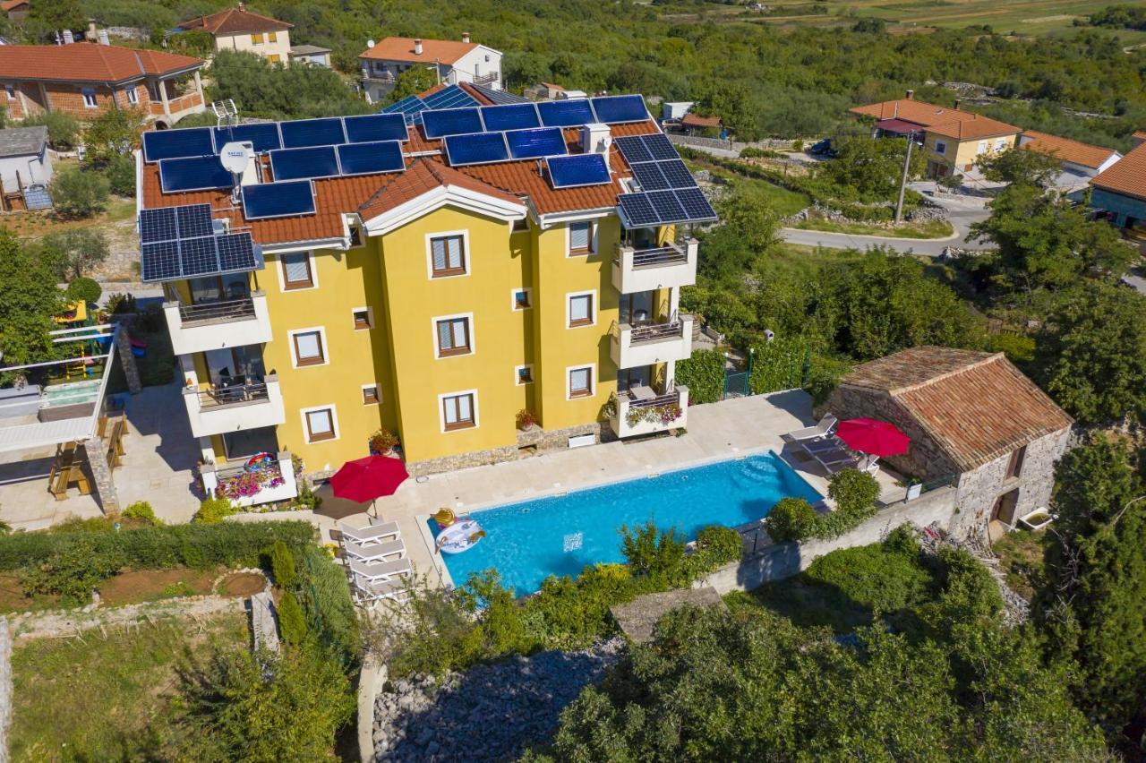 Apartments Salatic Krk Town Exterior photo